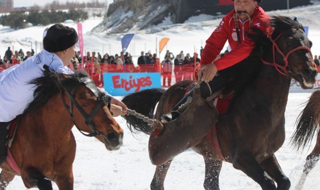 Kökbörü Oyunları Erciyes 2026 nefes kesti