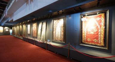 Kutsal Emanetler ve Vakıf Eserleri Sergisi açıldı