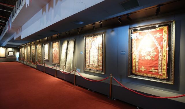 Kutsal Emanetler ve Vakıf Eserleri Sergisi açıldı