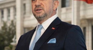 Sarıkaya'dan barış ve kardeşlik vurgusu