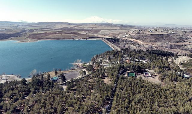 Sarımsaklı Barajı Mesire Alanı, yenilenen yüzüyle vatandaşların ziyaretini bekliyor