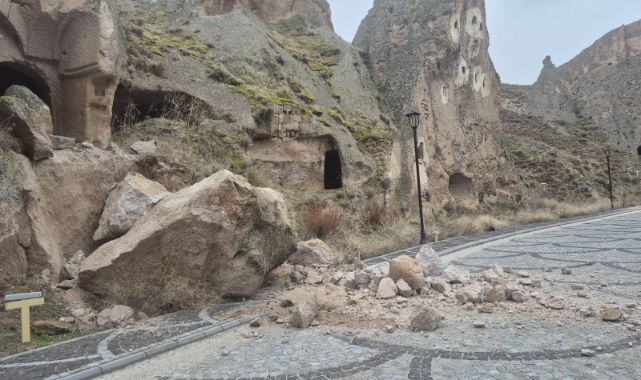 Soğanlı Vadisi’nde kaya koptu bölgede güvenlik önlemleri artırıldı