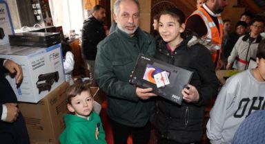 Talas’ta teravihte buluştular, sürprizle tanıştılar