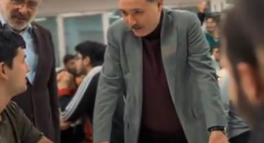 Vali Gökmen Çiçek, sahurda öğrencilerle bir araya geldi