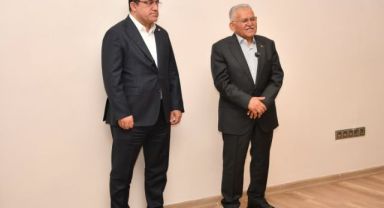 Başkan Büyükkılıç’tan zorlu maç öncesi Kayserispor’a ‘moral’ ziyareti