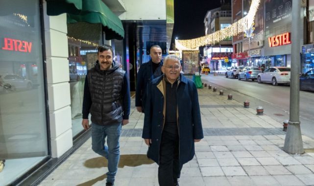 Büyükkılıç, Millet Caddesi’nde yapımı tamamlanan aydınlatma sistemini inceledi