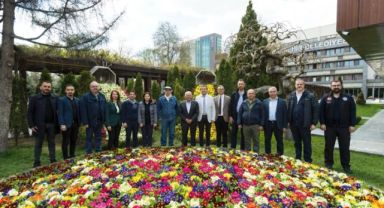 Büyükşehir'den afetlere dirençli kent hedefi: Başkan Büyükkılıç akademik heyetle bir araya geldi