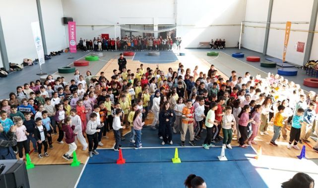 Büyükşehir Spor A.Ş.’den Develi’de 550 öğrenciye spor dolu buluşma