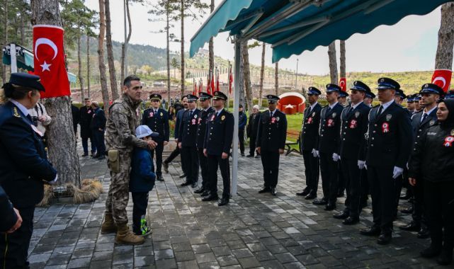 Kayseri’de polis şehitliğinde anma programı