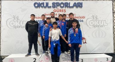 Kayseri Güreş takımı Türkiye Şampiyonu oldu