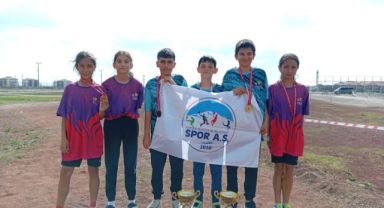 Kayseri Spor A.Ş. takım halinde şampiyon