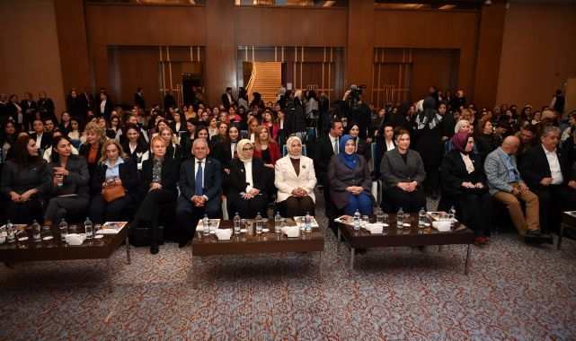 Kayseri; 'Üreten, Yöneten, Dönüştüren Kadınlarımızla Ekonomi Buluşmaları'na ev sahipliği yaptı