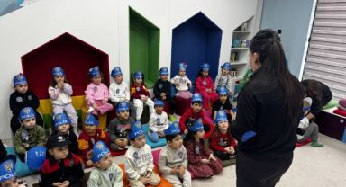 Miniklere polislik mesleği tanıtıldı