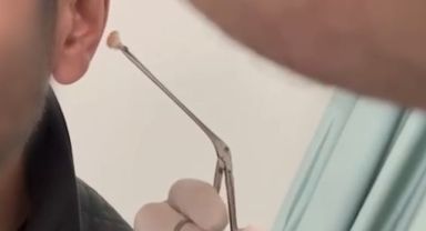 Kayseri'de kulağının içine uyuşturucu saklayan şüpheli yakalandı